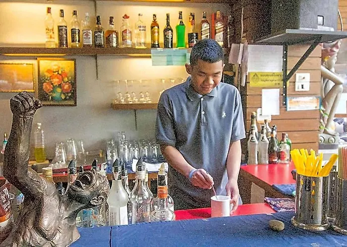 Cha-cha Khaosan Rambuttri 酒店 曼谷