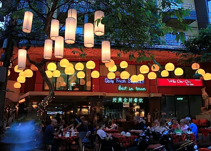 Cha-cha Khaosan Rambuttri 酒店