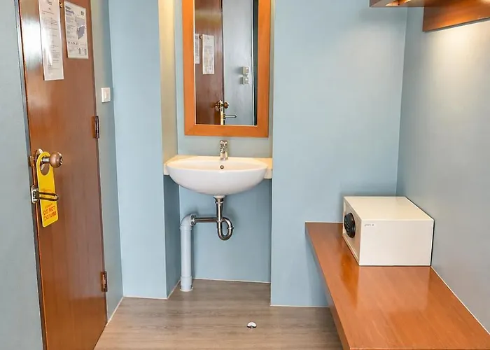 Hotel Cha-cha Khaosan Rambuttri 3*
